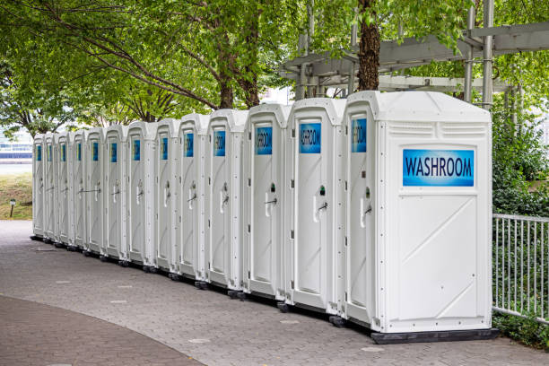 Portable Toilet Options We Offer in Brush, CO
